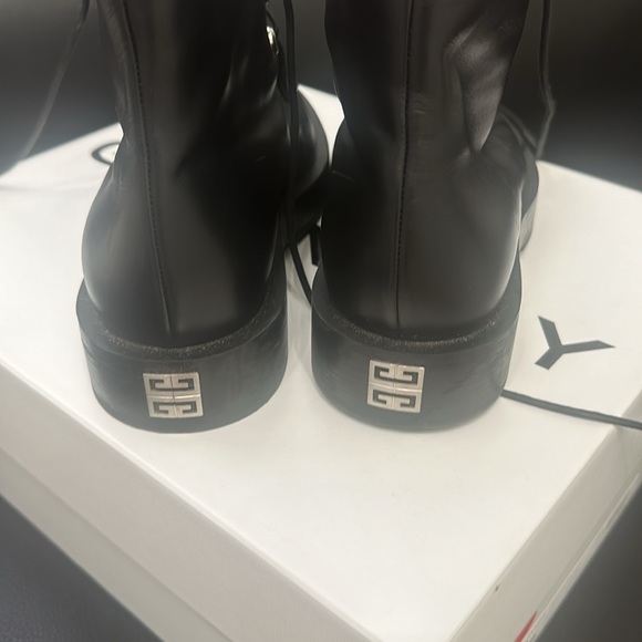 Givenchy boots - Picture 2 of 5